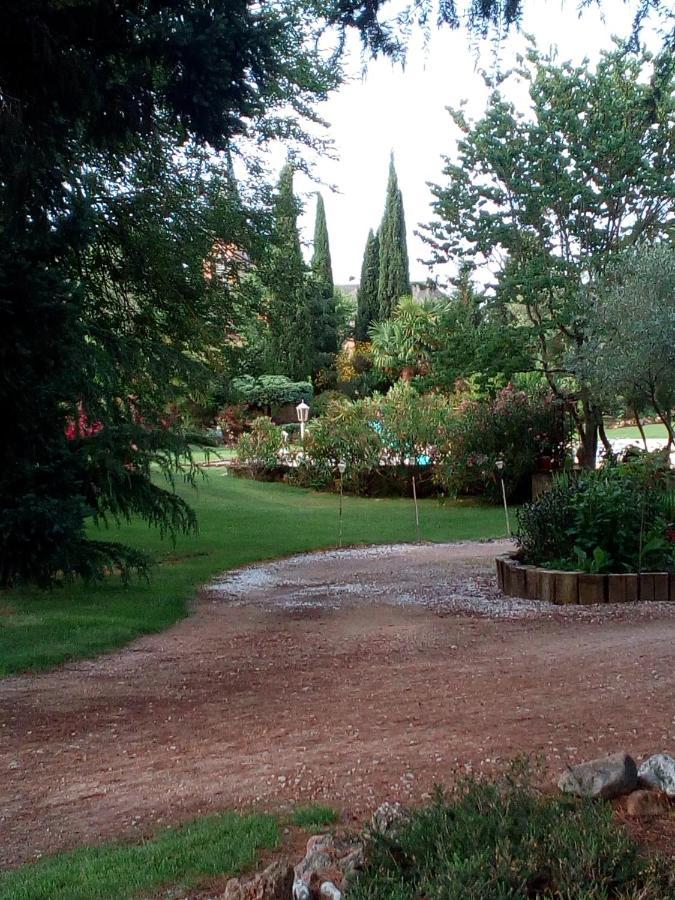 Le Logis Saint Victor Ξενοδοχείο Coufouleux Εξωτερικό φωτογραφία