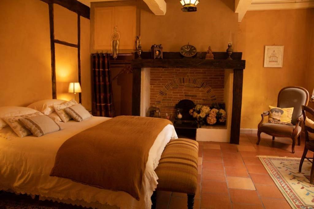 Le Logis Saint Victor Ξενοδοχείο Coufouleux Εξωτερικό φωτογραφία